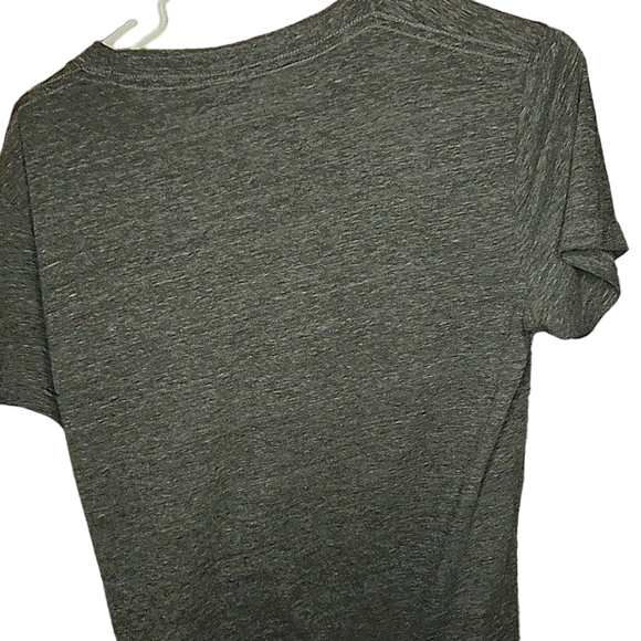 Abercrombie & Fitch XL Tee with front pocket - Picture 2 of 4